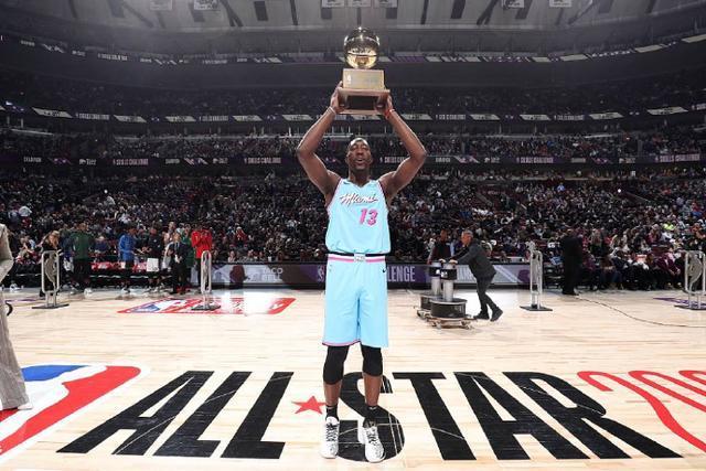 崔永熙被裁 被命运捉弄的普通人