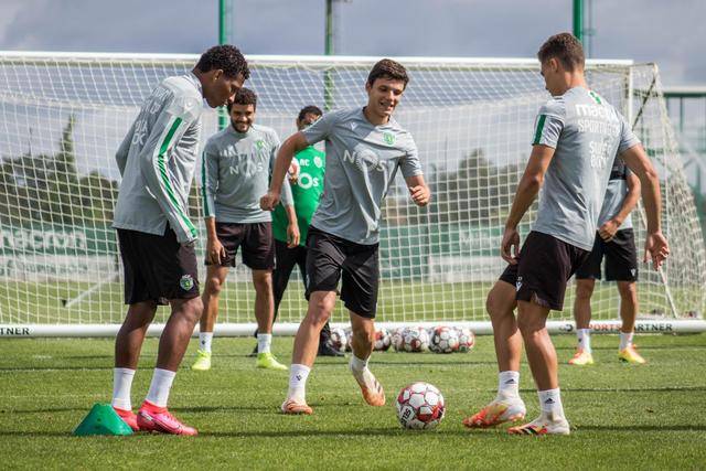 理查兹：不理解理查利森为什么有内马尔的纹身