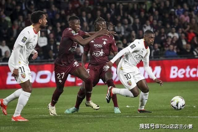 麦凯恩30分76人力克篮网 崔永熙发展联盟得3分